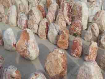 FINDLING  |  MONOLITH